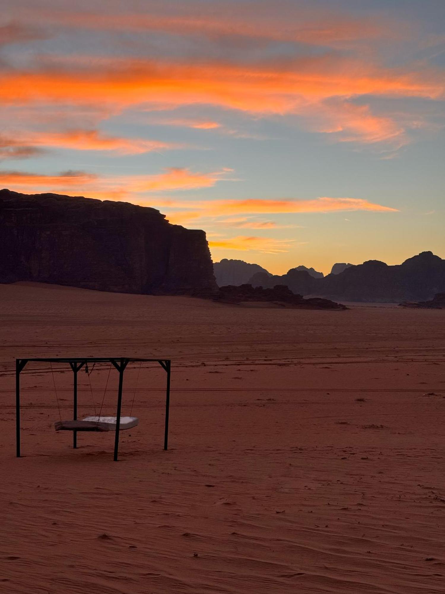 Desert Bird Camp Wadi Rum Exteriör bild